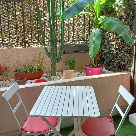 A 3min A Pied Des Plages Et Proche De Cannes شقة ماندوليو لا نابول